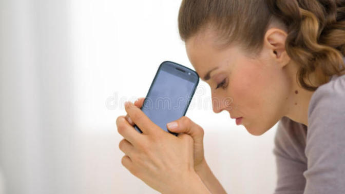 How do I get a guy who's a bad communicator to communicate?