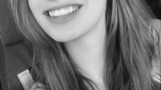 Rate this selfie please?