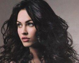 Dark or light hair, which is more attractive??