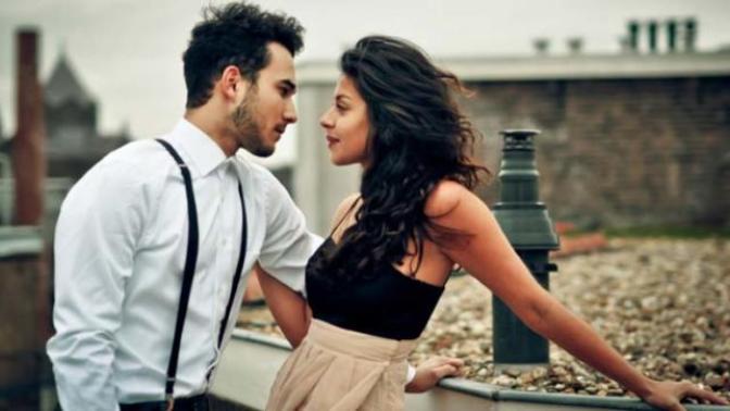 How can you tell the difference between kindness and flirting?