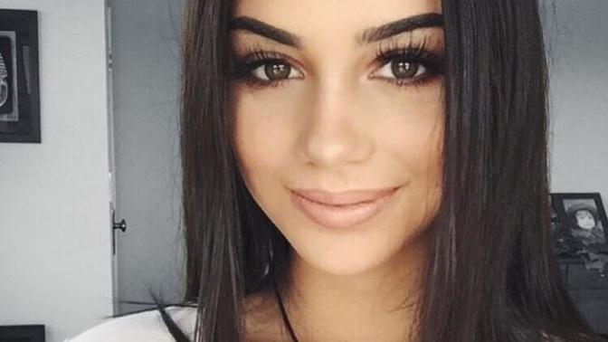 Guys, do you prefer a girl with dark brown or light brown hair color?