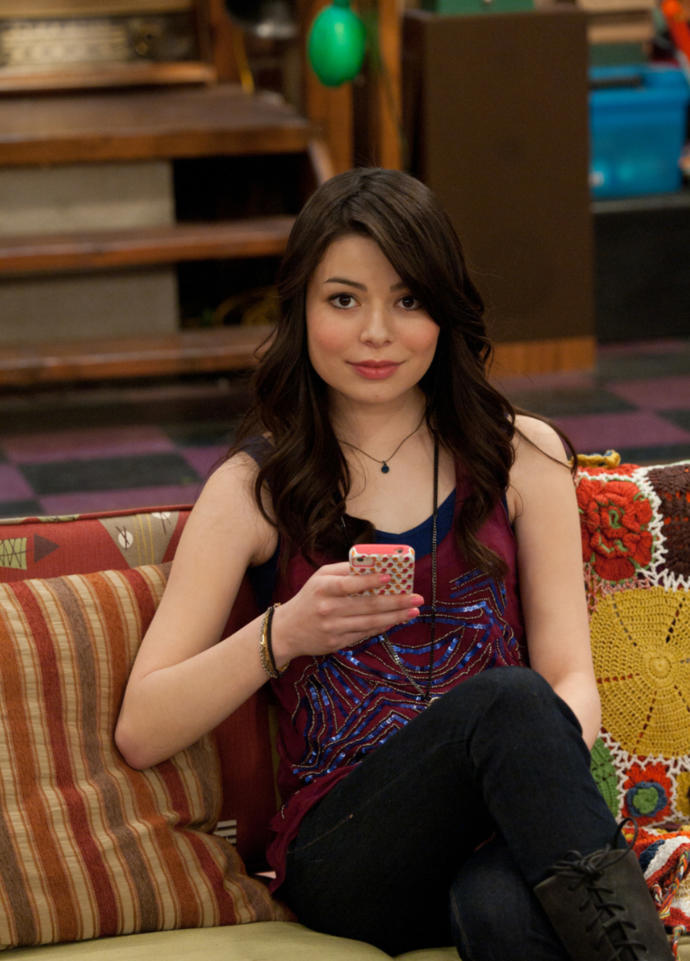 Was Miranda Cosgrove Better in Drake & Josh or iCarly?
