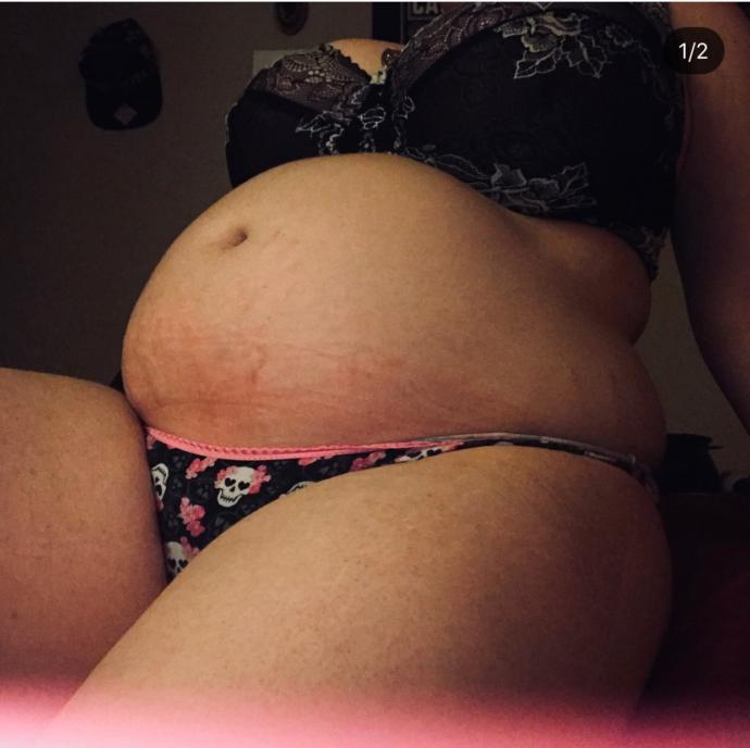 My girlfriend likes being fat?