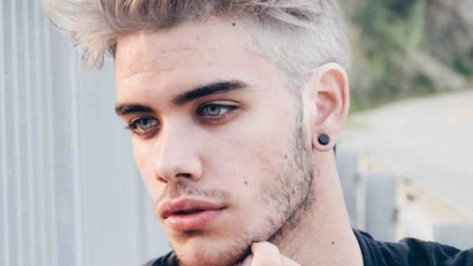 Does anyone else think light hair looks so good against dark eyebrows?