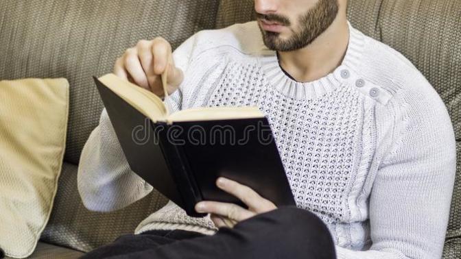 Do you think young girls appreciate intellectual guys?
