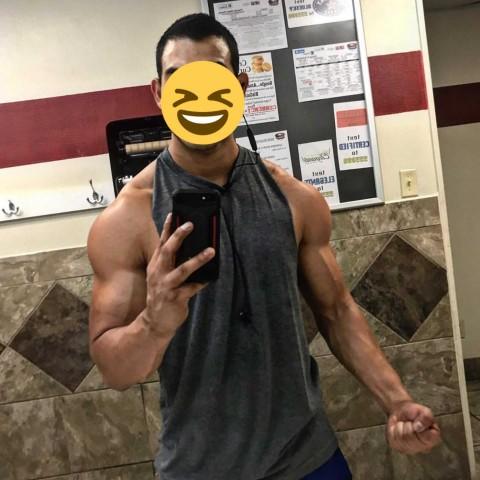 What hair color and hairstyle should my boyfriend change to?