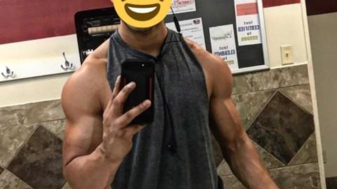 What hair color and hairstyle should my boyfriend change to?