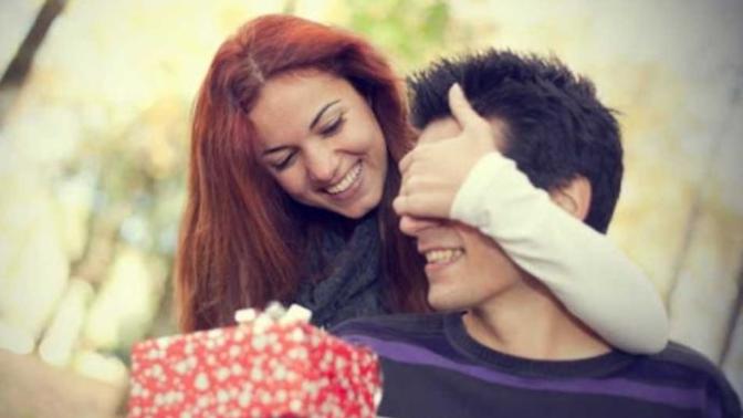 What do guys want for an anniversary gift?