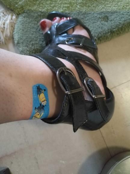 Girls, is there a way to fix these shoes so I dont get blisters?