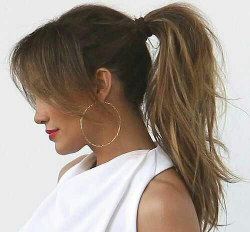 Ladies, ponytail with side bangs?
