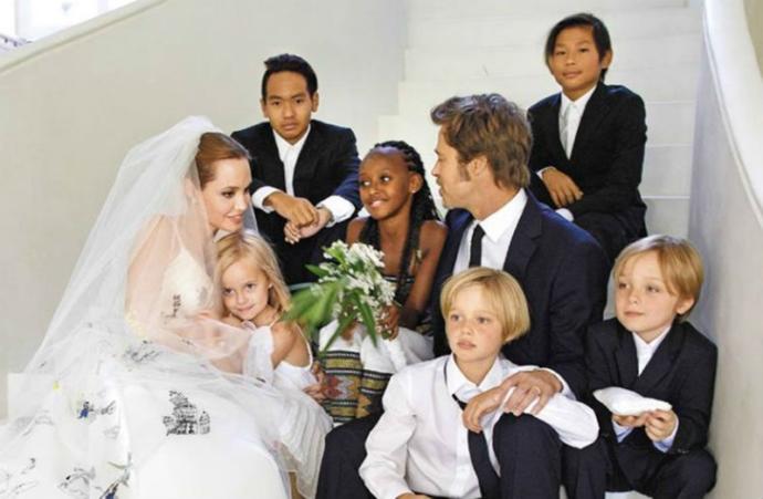 Brad Pitt and Angelie Jolie with their six children