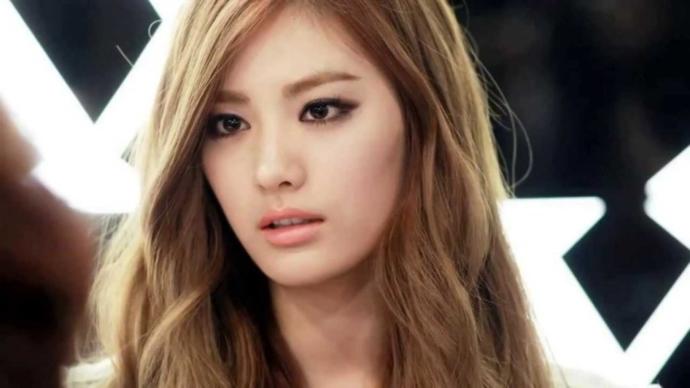 Which group of East Asian girls do you find more attractive(s3xually and romantically or in terms of long term relationship)?