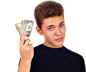 Do you think women should pay on the first date?