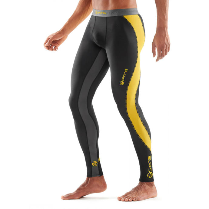 Should I wear short or long compression tights in hot summer weather?