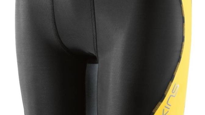 Should I wear short or long compression tights in hot summer weather?