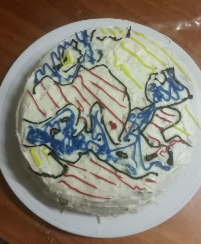 Can you guess what my cake drawing is supposed to be of?