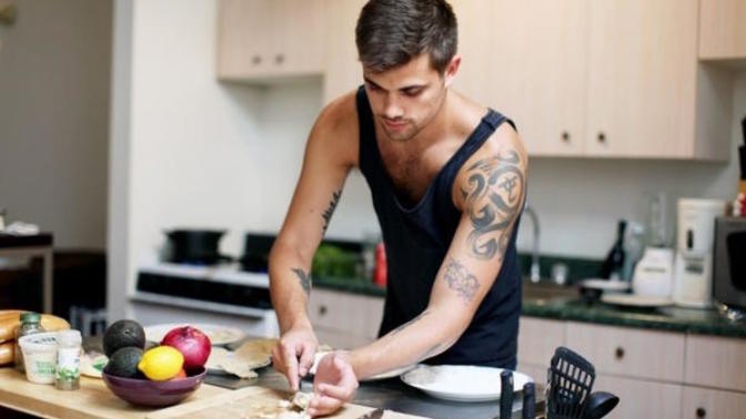 Do women like it when a man can cook?