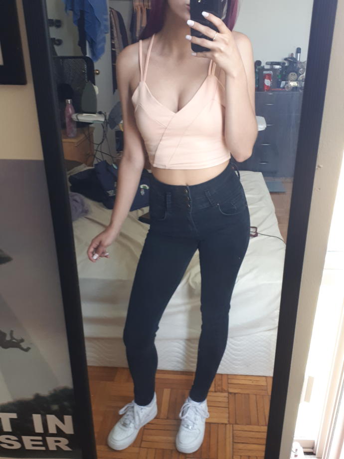 What do you wear to a strip club?