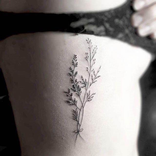Black & White Vs Colored Tattoos (WHY)?