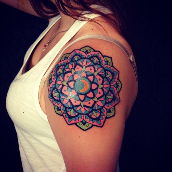Black & White Vs Colored Tattoos (WHY)?