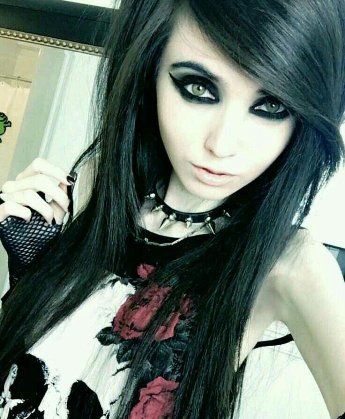 Do you find Eugenia Cooney annoying?