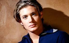 Girls, what u find attractive in this boy. most attractive feature only?