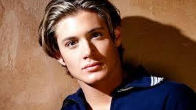 Girls, what u find attractive in this boy. most attractive feature only?