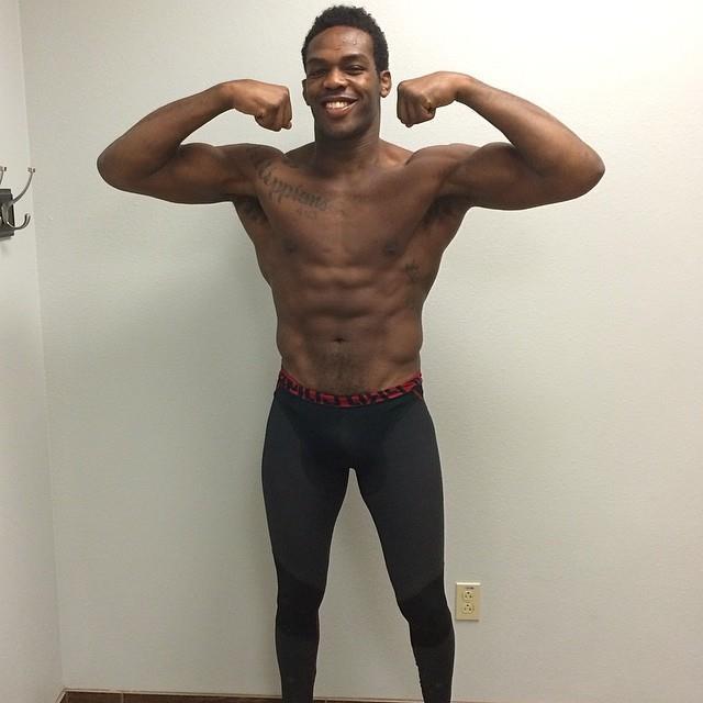 Why do guys skip legs day at the gym? girls how much do you care about chicken legs or toned ones? what about mine?