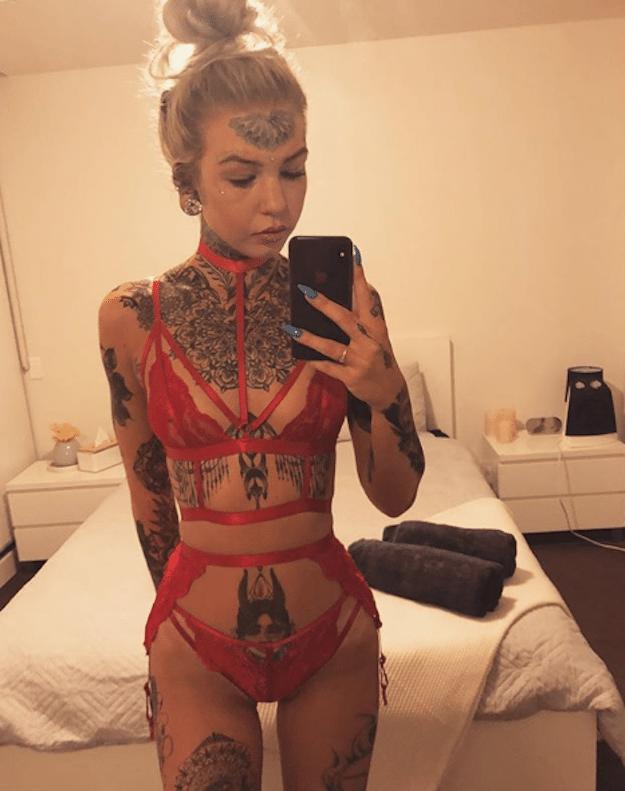 How many people think she looks better after?