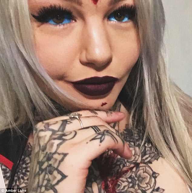 How many people think she looks better after?