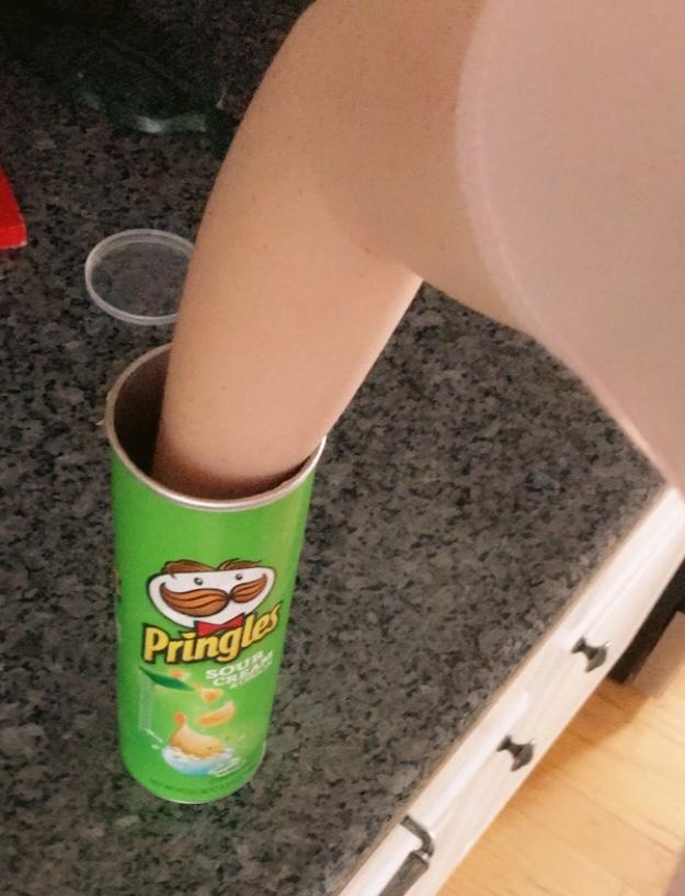 Can you get your hand to the bottom of a Pringles can?