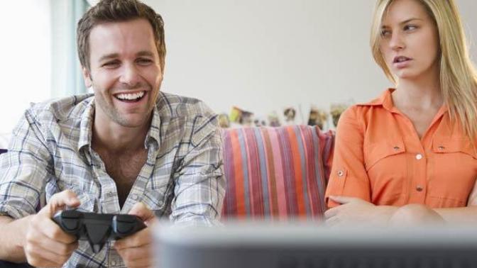 Should we avoid getting too comfortable in a relationship over time?