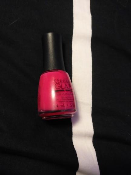 What color should I paint my nails??