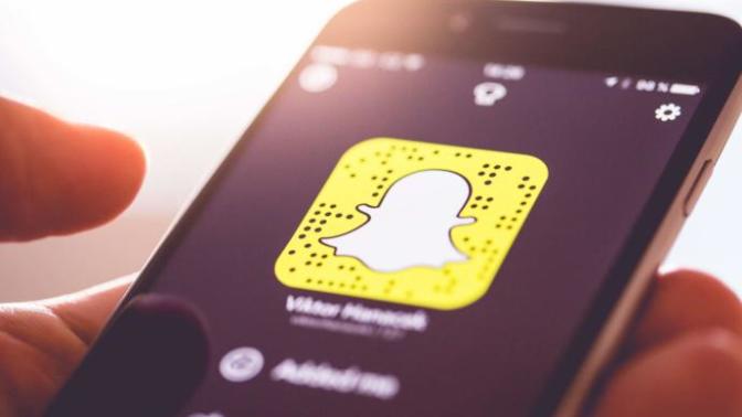Do guys snapchat their guy friends a lot?