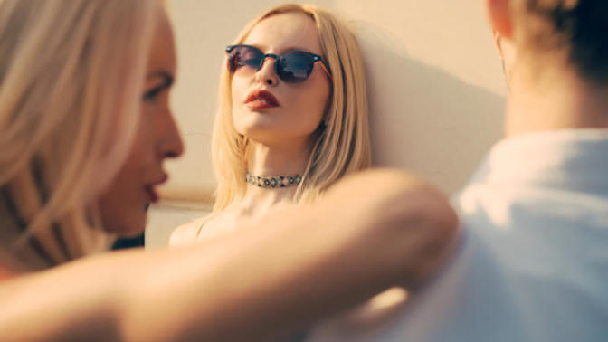 Why do people think not being jealous is impossible/a sign of infidelity?