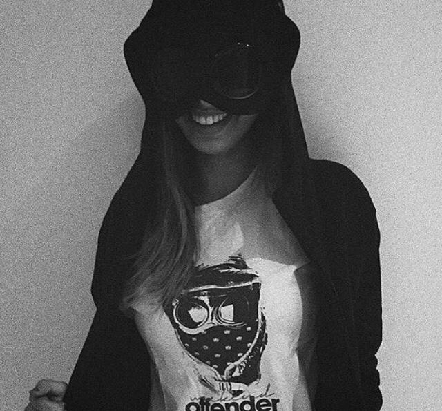 Opinions on girls That wear cp company/stone island?