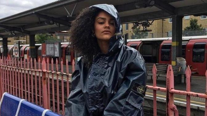Opinions on girls That wear cp company/stone island?