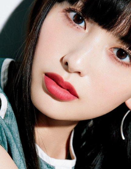  Which lipstick color do you prefer? 