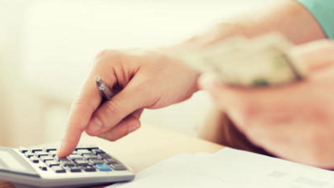 Will I get paid for my first week at work? If not why?