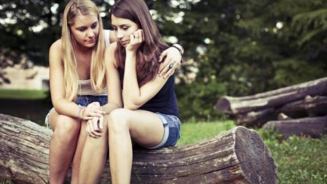 What should I do to comfort my best friend after she broke up with her boyfriend?
