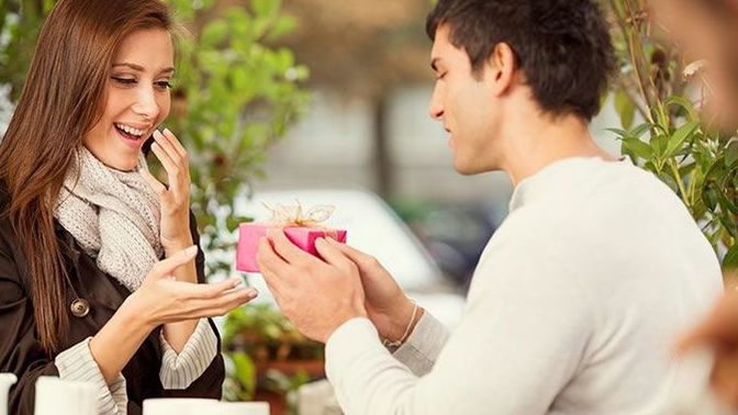 Does it mean anything when a guy gives you something of his?