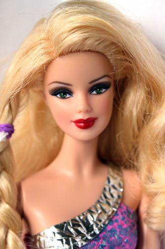 Which platinum blonde doll is better?