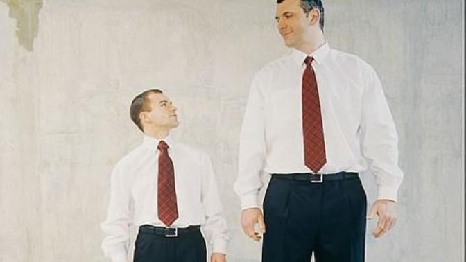 Are short guys the bottom rung of males?