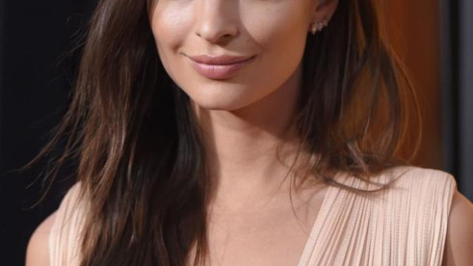 Guys, what do you think about big (natural) boobs on a slim/ petite frame?