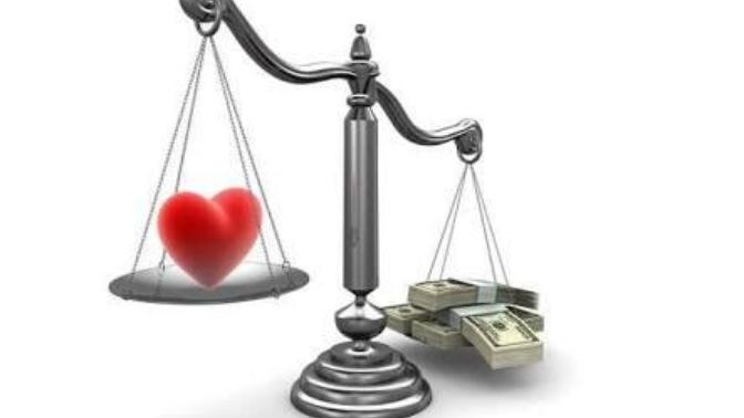 Would you choose a better financial future or love💶💗?