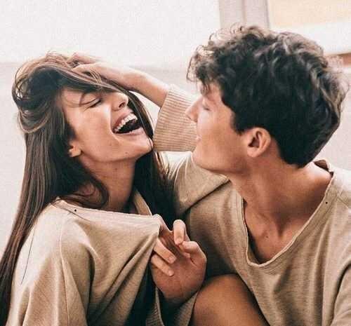 How can I define this relationship?