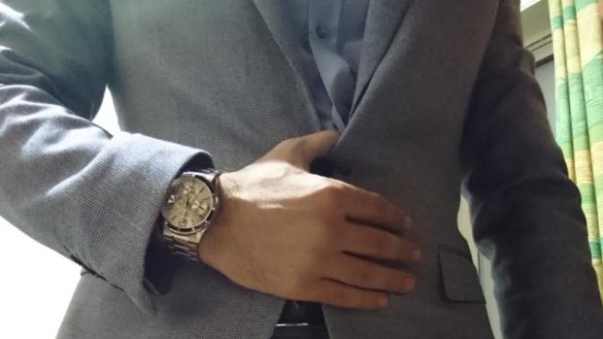 Could you show us your hand modeling skills? And what about mine, could I make it as a hand model?