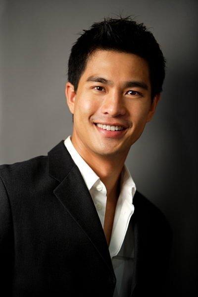 Girls, who's the hottest guy on Crazy Rich Asians?