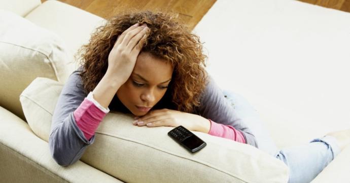 What does it mean when a guy ignores your texts?