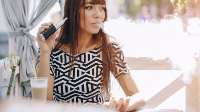 Would you date someone who likes using vapers?